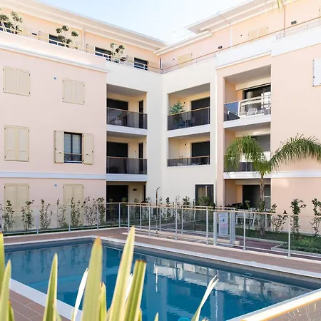 Modern With Swimming Pool * Cannes