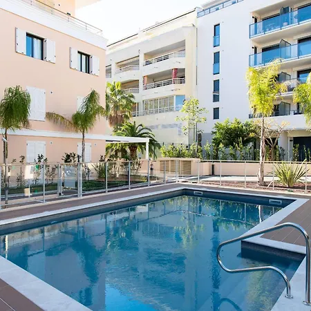 Modern With Swimming Pool * Cannes